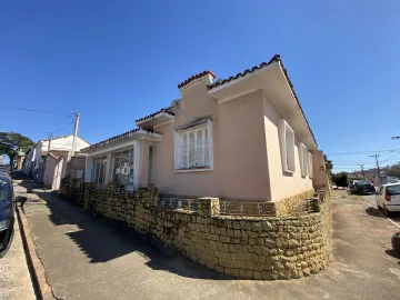 Casa / Padrão em São João da Boa Vista 