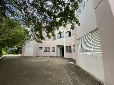 Alugar Apartamento / Padrão em São João da Boa Vista. apenas R$ 1.100,00