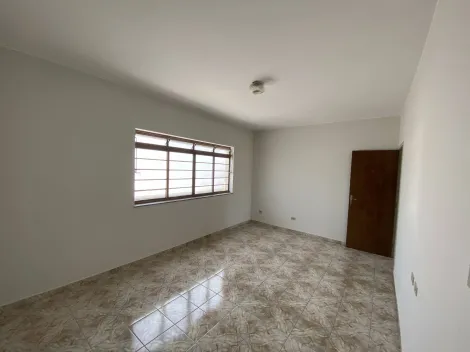 Alugar Apartamento / Sobreloja em São João da Boa Vista R$ 1.400,00 - Foto 3