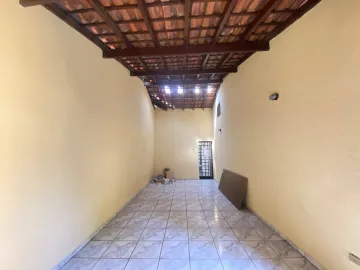 Alugar Casa / Padrão em São João da Boa Vista R$ 2.000,00 - Foto 5
