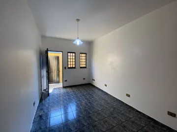Alugar Casa / Padrão em São João da Boa Vista R$ 2.000,00 - Foto 7