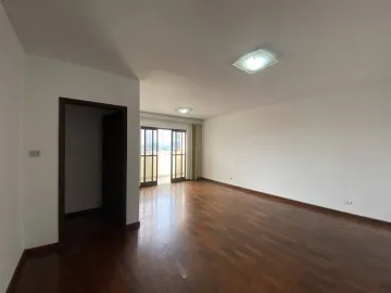 Alugar Apartamento / Padrão em São João da Boa Vista R$ 2.160,00 - Foto 3