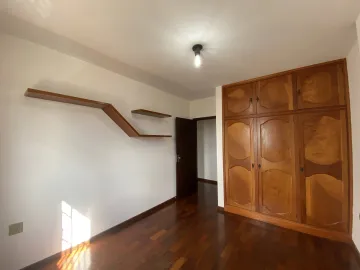 Alugar Apartamento / Padrão em São João da Boa Vista R$ 2.160,00 - Foto 13