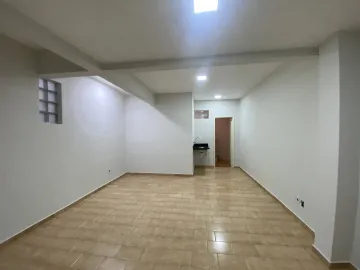 Alugar Apartamento / Sobreloja em São João da Boa Vista R$ 600,00 - Foto 3