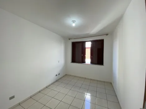 Alugar Apartamento / Padrão em São João da Boa Vista R$ 1.500,00 - Foto 8