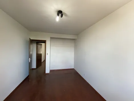 Alugar Apartamento / Padrão em São João da Boa Vista R$ 1.500,00 - Foto 10