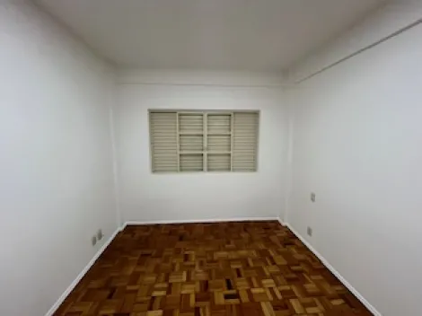 Alugar Apartamento / Padrão em São João da Boa Vista R$ 1.400,00 - Foto 5