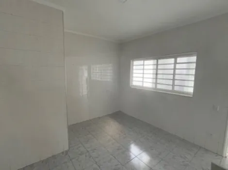 Alugar Casa / Padrão em São João da Boa Vista R$ 1.300,00 - Foto 17