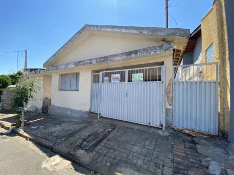 Alugar Casa / Padrão em São João da Boa Vista. apenas R$ 170.000,00