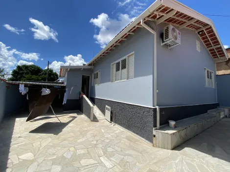 Casa / Padrão em São João da Boa Vista 