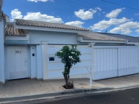 Casa / Padrão em São João da Boa Vista 