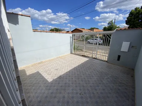 Alugar Casa / Padrão em São João da Boa Vista R$ 1.200,00 - Foto 4