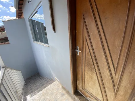 Alugar Casa / Padrão em São João da Boa Vista R$ 1.200,00 - Foto 5