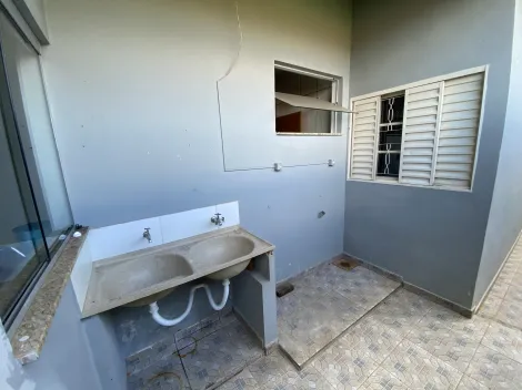 Alugar Casa / Padrão em São João da Boa Vista R$ 1.200,00 - Foto 14