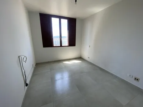 Alugar Apartamento / Padrão em São João da Boa Vista R$ 1.500,00 - Foto 9