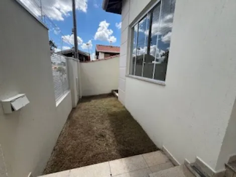 Alugar Casa / Padrão em São João da Boa Vista R$ 3.200,00 - Foto 3